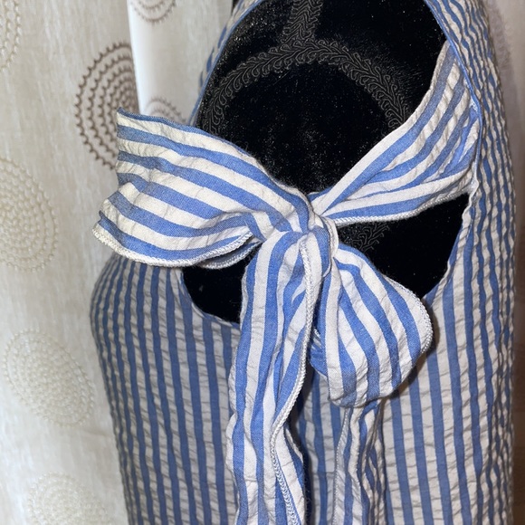 NWOT cold shoulder dress - Picture 4 of 8